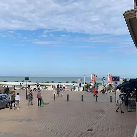 Lägenhet De Strandsuite
