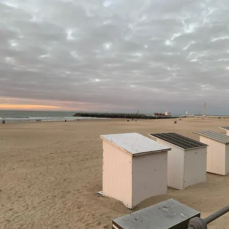 דירה De Strandsuite אוסטנדה