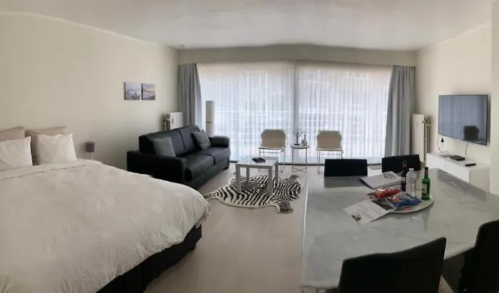 De Strandsuite 奥斯滕德